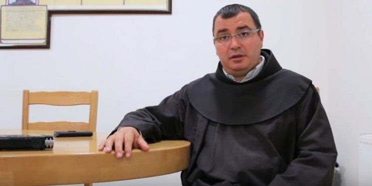 Emisija Agape: Fra Josip Mioč mladi trebaju svećenika