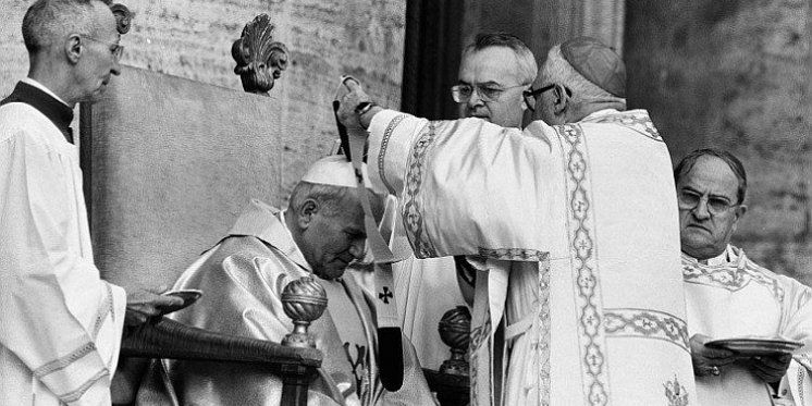 Papa Franjo: Sjetimo se uvijek poziva pape Wojtyłe da širom otvorimo vrata Kristu