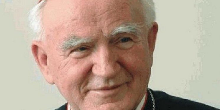 Kardinal Franjo Kuharić posmrtno odlikovan prvim Veleredom Franje Tuđmana s lentom i Danicom: ‘Cijeli je život živio skromno’