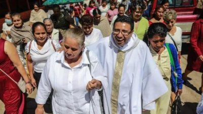 Mladi Meksikanci riskiraju svoje živote da bi bili katolički svećenici