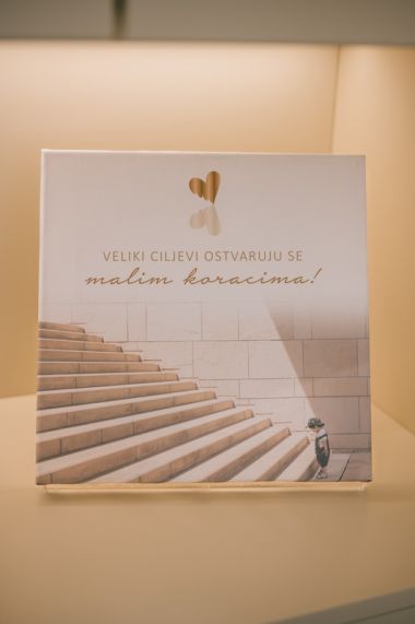 Otvori galeriju angellum-ducan-store_16.jpg