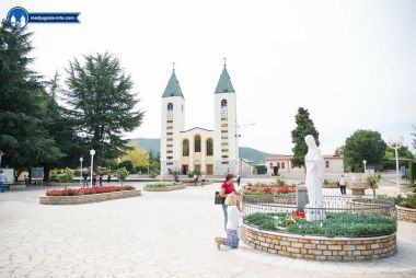 Otvori galeriju medugorje_03.jpg