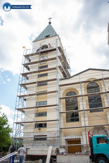Otvori galeriju radovi-na-uredenju-crkve-i-crkvenog-prostora_07.jpg