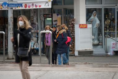 Otvori galeriju hodocasnici-u-medugorju_02.jpg