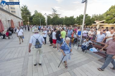 Otvori galeriju uocnica-36-obljetnice-gospinih-ukazanja_02.jpg