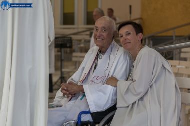 Otvori galeriju uocnica-36-obljetnice-gospinih-ukazanja_14.jpg