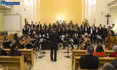 Otvori galeriju akademski-zbor-pro-musica-mostar-i-komorni-sastav-pro-musica-u-medugorju_02.jpg