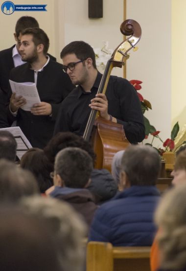 Otvori galeriju akademski-zbor-pro-musica-mostar-i-komorni-sastav-pro-musica-u-medugorju_18.jpg