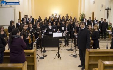 Otvori galeriju akademski-zbor-pro-musica-mostar-i-komorni-sastav-pro-musica-u-medugorju_23.jpg