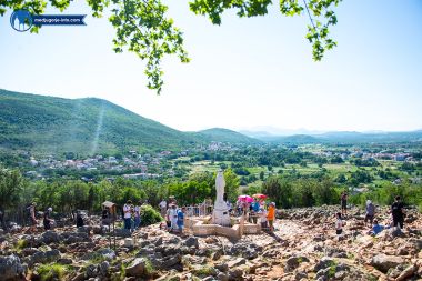 Otvori galeriju devetnica-kraljici-mira-2022-8.jpg