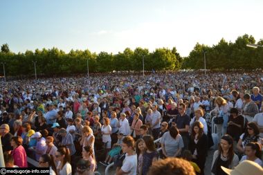 34-obljetnica-gospinih-ukazanja_35.jpg