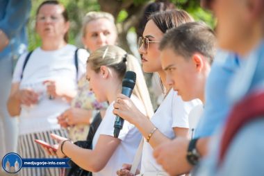 Otvori galeriju hodocasce-zupljana-krista-kralja-u-medugorje_08.jpg