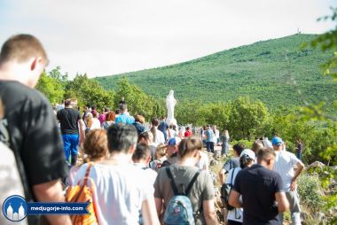 Otvori galeriju hodocasce-zupljana-krista-kralja-u-medugorje_13.jpg