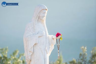 Otvori galeriju zapocela-devetnica-bozicu-7.jpg