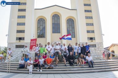 Otvori galeriju marijanski-zavjet-za-domovinu-u-medugorju_01.jpg