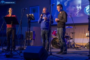 Otvori galeriju humanitarni-koncert-za-anu-ritu-puljic_17.jpg