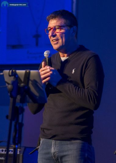 Otvori galeriju humanitarni-koncert-za-anu-ritu-puljic_18.jpg