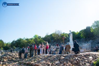 Otvori galeriju gospin-mjesec-svibanj-2022-2.jpg