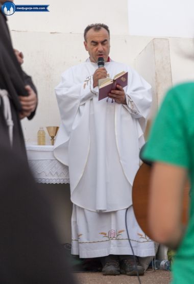 Otvori galeriju 28-mladifest-medjugorje_04.jpg