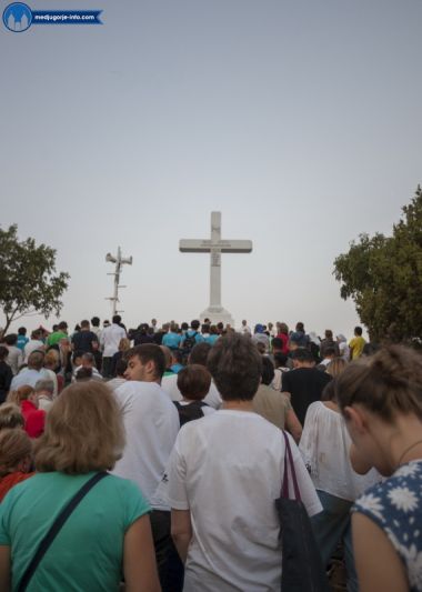 Otvori galeriju 28-mladifest-medjugorje_11.jpg