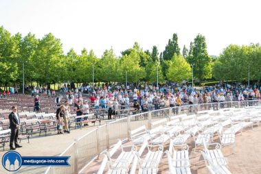 Otvori galeriju duhovi-pedesetnica-u-medugorju-23-05-2021_07.jpg