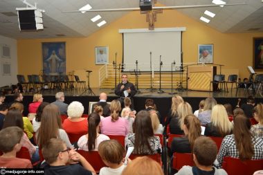 Otvori galeriju Koncert-glazbene-skole-Pavla-Markovca_03.JPG