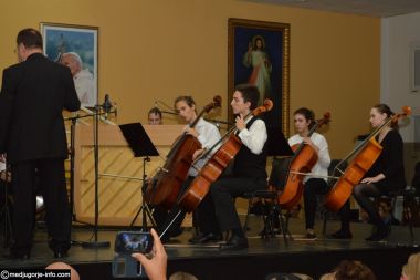 Otvori galeriju Koncert-glazbene-skole-Pavla-Markovca_21.JPG