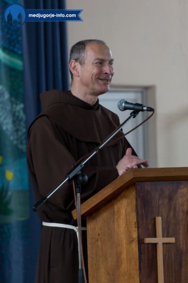 Otvori galeriju regionalni-susret-polaznika-e-duhovnih-vjezbi-u-medugorju_01.jpg