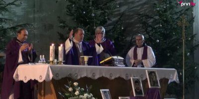 Iz Franjevačke crkve u Mostaru upućene molitve i misli preminulim studentima