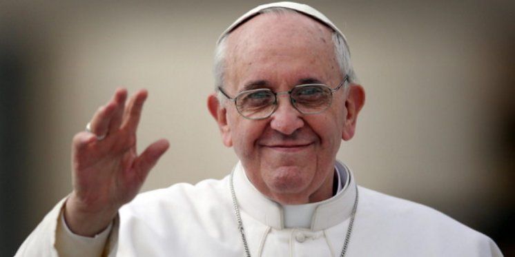 Papa Franjo: Svi smo pozvani prihvatiti ljude koji bježe od rata