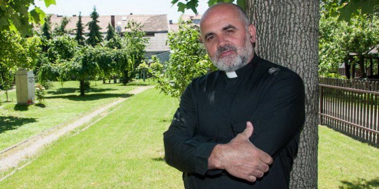 Pater Ike poziva na veliku molitvenu inicijativu hrvatskih branitelja na Kamenitim vratima!