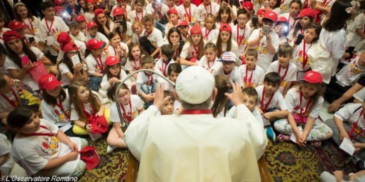 Papa mladima:&#039;Pozivam vas da čujete Božji glas koji odzvanja u vašem srcu po Duhu Svetom&#039;