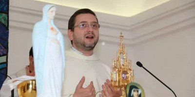 Pater Glogović: Papa me primio za ruku i rekao mi da molim za njega
