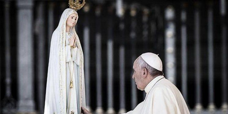 &#039;S Marijom, hodočasnik u nadi i u miru&#039;: Papa stigao u Fatimu