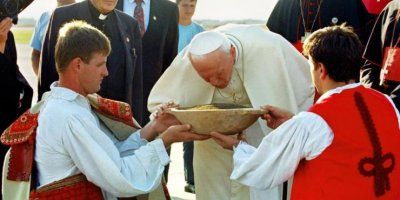 Treći pastoralni pohod Hrvatskoj Ivana Pavla II - Neka Bog blagoslovi ovu zemlju i sve njezine stanovnike!