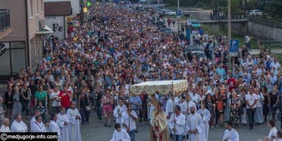 Proslavljena svetkovina Tijelova u Međugorju, tisuće hodočasnika sudjelovalo u procesiji