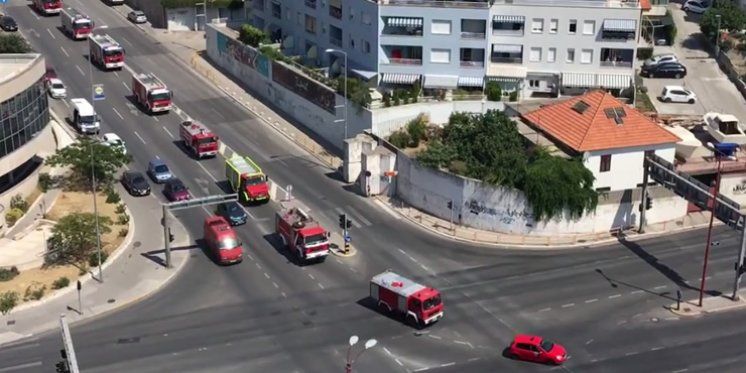 U počasnoj koloni: Vatrogasci iz unutrašnjosti izašli iz Splita