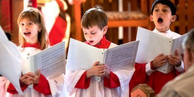 Papa djeci pjevačima: Svojim pjevanjem prenosite osjećaj smirenosti
