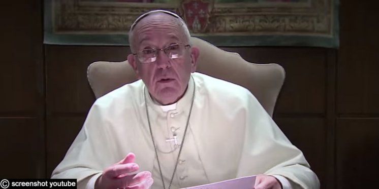 Papa mladima: Ne dajte se ušutkati!