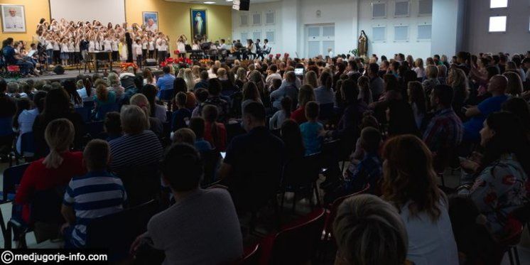 Proslava &#039;Majčinog dana&#039; u Međugorju