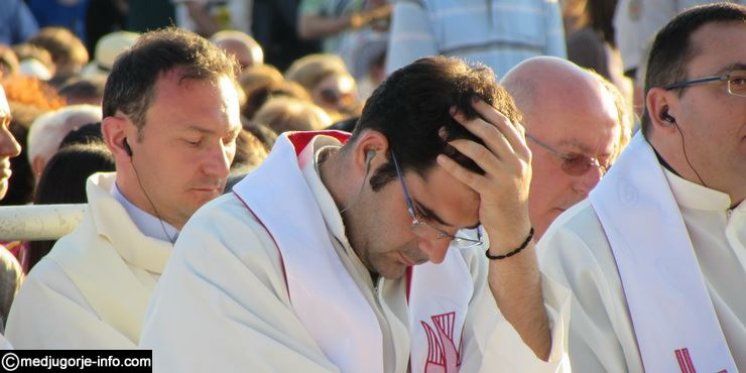 Papina molitvena nakana za srpanj „Umor svećenika…&quot;