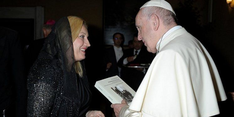 Marijana Petir susrela se u Vatikanu sa Svetim Ocem