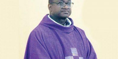 Svećenik preminuo nakon bijega otmičarima