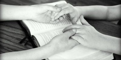 Nadbiskup Devčić potaknuo roditelje da svakodnevno u obitelji čitaju Sveto pismo