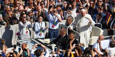 Papa Franjo otvorio Biskupsku sinodu posvećenu mladima
