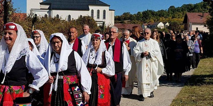 PORUKA IZ ŽUPE BILA Treba raditi na zaustavljanju iseljavanja