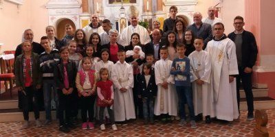 Biskup Komarica krstio 7. dijete  obitelji Kazimira i Stanislave Kasalo