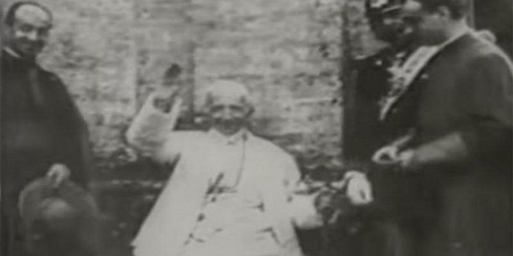 Pogledajte prvog Papu snimljenog kamerom