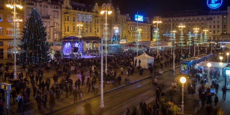 Istraživanje pokazalo: posjetitelji Adventa u Zagrebu traže više duhovnog sadržaja!