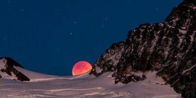 Sutra u zoru stiže novi nebeski spektakl - potpuna pomrčina Mjeseca